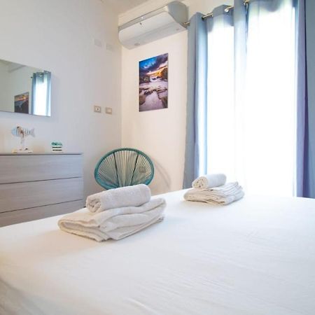Il Guardiano Del Faro Appartement Càbras Buitenkant foto