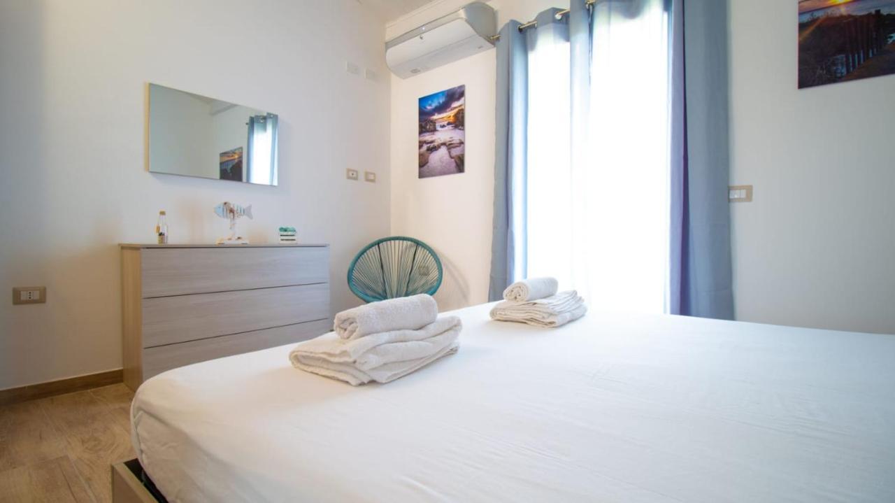 Il Guardiano Del Faro Appartement Càbras Buitenkant foto